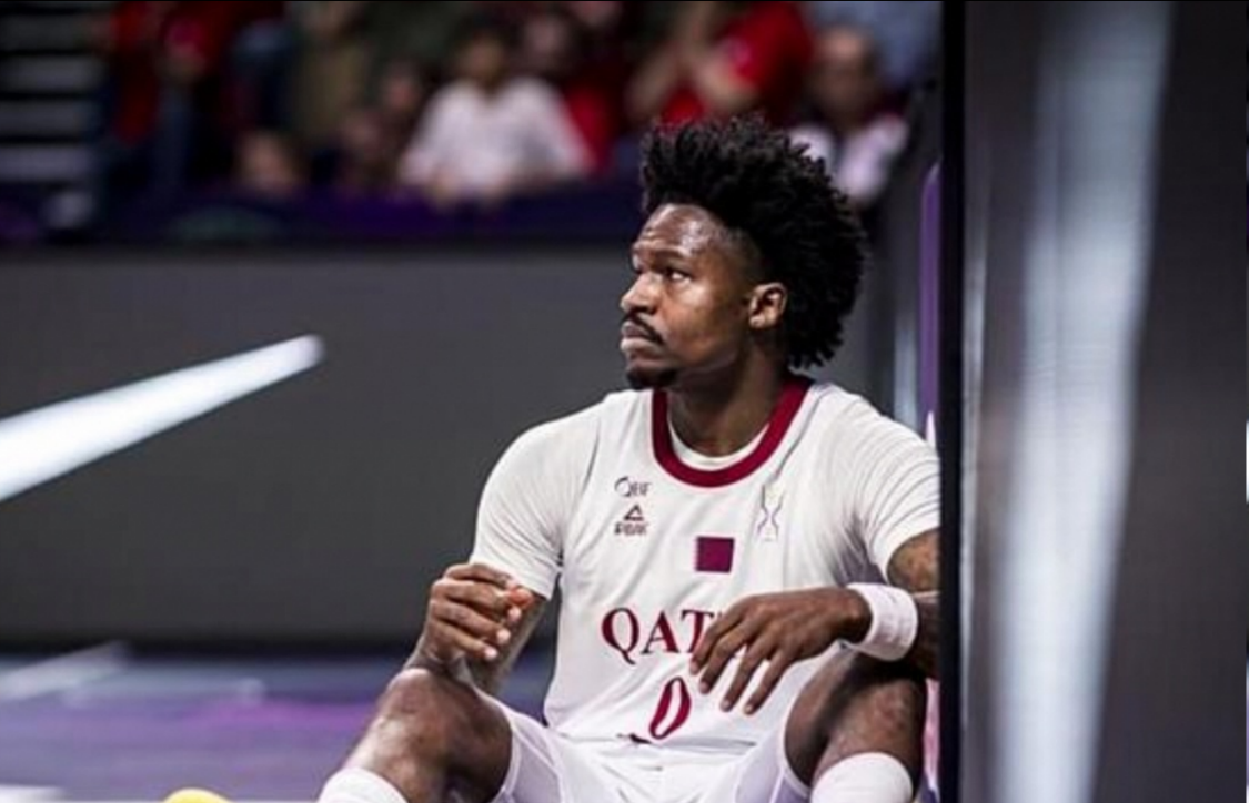 完美体育官网在线登录不能小胜即安！卡塔尔让了一套首发，媒体人：男篮至少赢15分才算赢